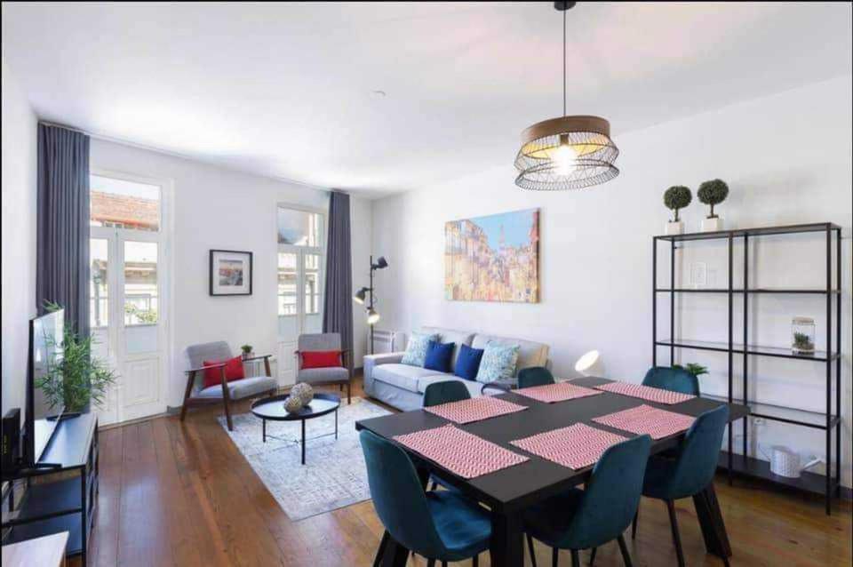Apt Clérigos Centro Histórico Oporto Extérieur photo