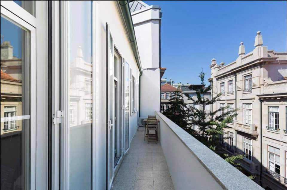 Apt Clérigos Centro Histórico Oporto Extérieur photo
